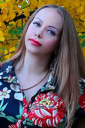 193916 - Yulia Age: 43 - Ukraine