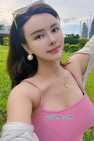 223930 - Lisa Age: 44 - China