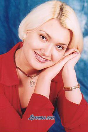 59554 - Diana Age: 29 - Russia